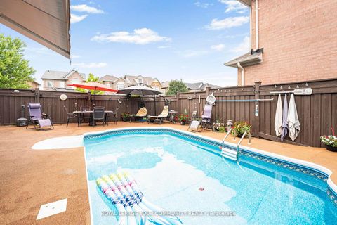Photo 7 at 68 Goyo Gate, Rural Vaughan, Vaughan