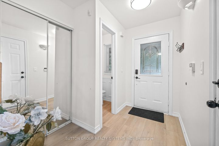 Photo 8 at 35 - 2871 Darien Road, Rose, Burlington