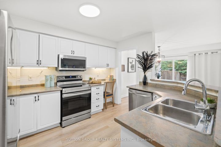Photo 23 at 35 - 2871 Darien Road, Rose, Burlington