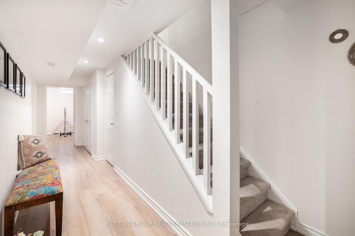 Photo 37 at 35 - 2871 Darien Road, Rose, Burlington