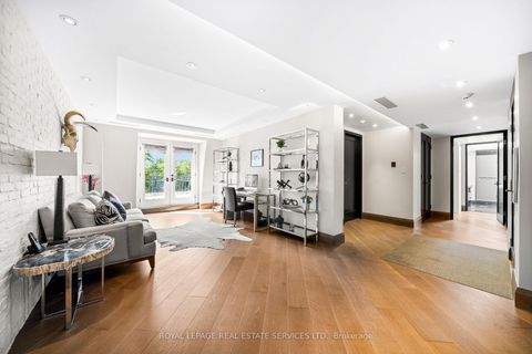 Photo 5 at 501 - 50 Old Mill Road, Kingsway South, Toronto