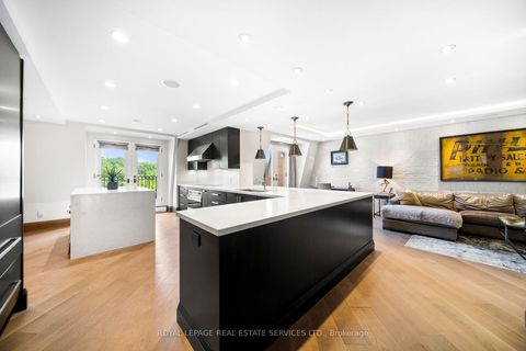 Photo 11 at 501 - 50 Old Mill Road, Kingsway South, Toronto