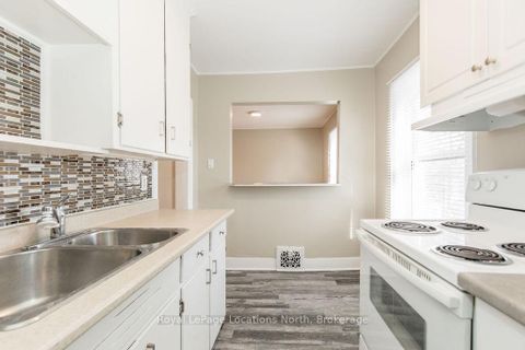 Photo 7 at 37 Ross Street, Sunnidale, Barrie