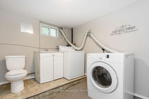 Photo 36 at 37 Ross Street, Sunnidale, Barrie