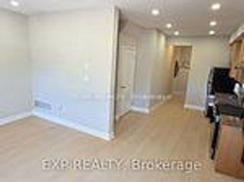 Photo 13 at 41 Deneb Street, Ardagh, Barrie Photo 13 at 41 Deneb Street, Ardagh, Barrie