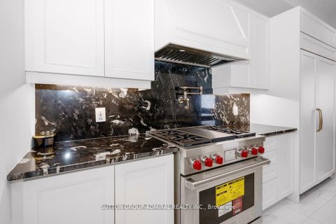 Photo 9 at 42 Solar Street, Observatory, Richmond Hill