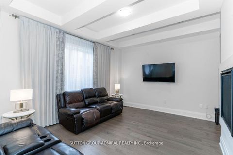 Photo 16 at 42 Solar Street, Observatory, Richmond Hill Photo 16 at 42 Solar Street, Observatory, Richmond Hill