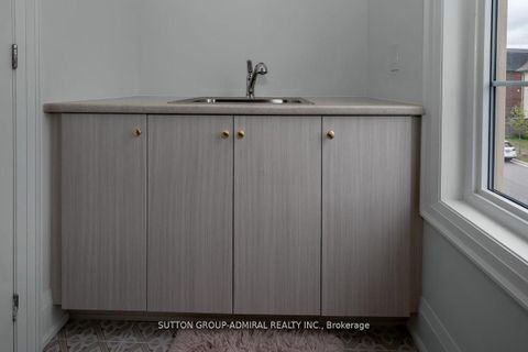 Photo 27 at 42 Solar Street, Observatory, Richmond Hill Photo 27 at 42 Solar Street, Observatory, Richmond Hill