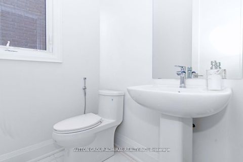 Photo 37 at 42 Solar Street, Observatory, Richmond Hill Photo 37 at 42 Solar Street, Observatory, Richmond Hill