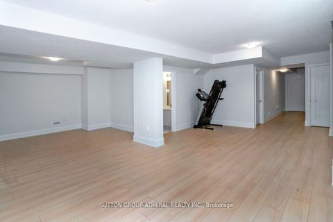 Photo 43 at 42 Solar Street, Observatory, Richmond Hill