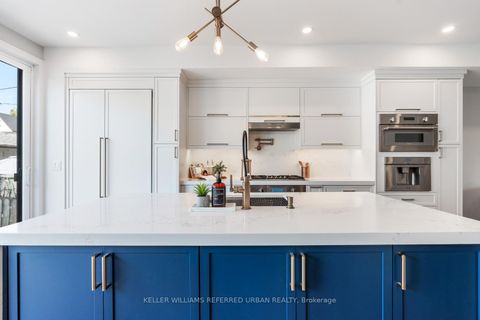Photo 10 at 404 Delaware Avenue, Junction, Toronto