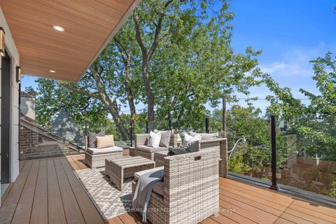 Photo 26 at 404 Delaware Avenue, Junction, Toronto