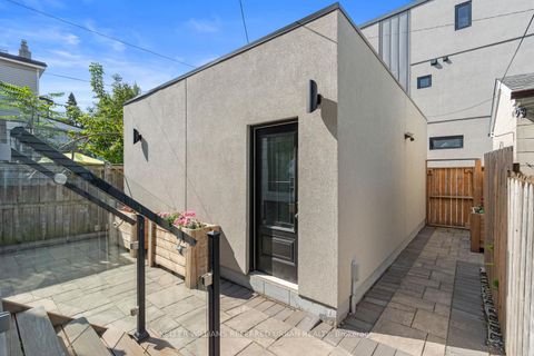 Photo 43 at 404 Delaware Avenue, Junction, Toronto