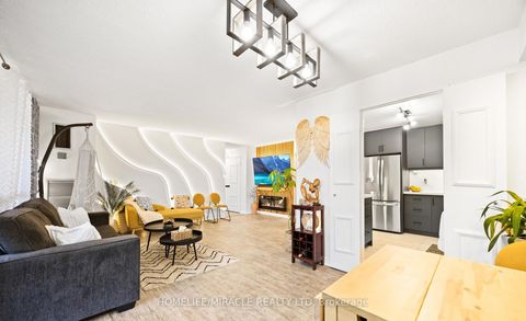Photo 4 at 1010 - 120 Dundalk Drive, Dorset Park, Toronto