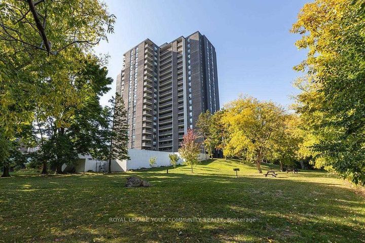 Photo 2 at 205 - 1535 Lakeshore Road E, Lakeview, Mississauga