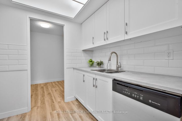 Photo 9 at 205 - 1535 Lakeshore Road E, Lakeview, Mississauga
