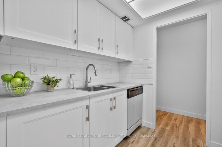 Photo 10 at 205 - 1535 Lakeshore Road E, Lakeview, Mississauga