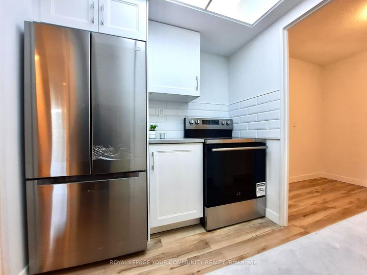 Photo 11 at 205 - 1535 Lakeshore Road E, Lakeview, Mississauga