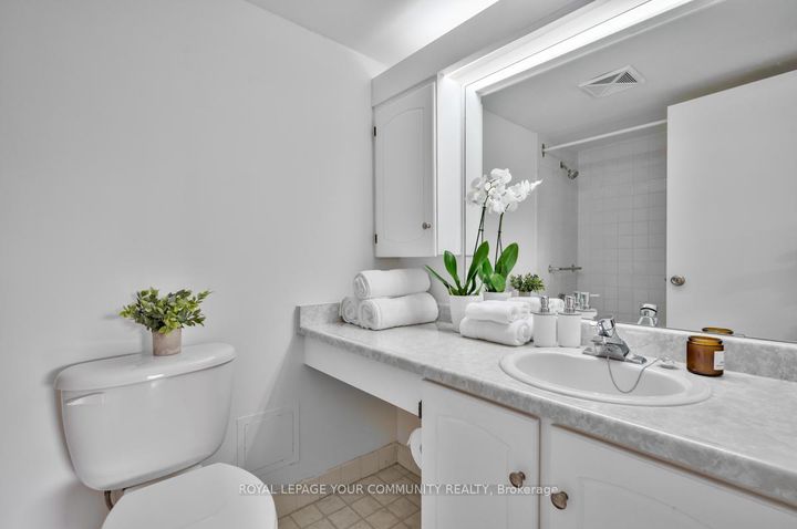 Photo 19 at 205 - 1535 Lakeshore Road E, Lakeview, Mississauga