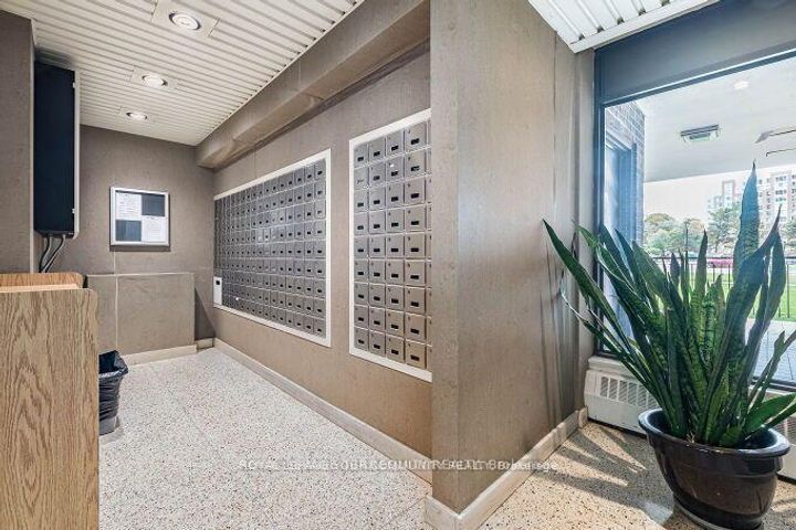Photo 42 at 205 - 1535 Lakeshore Road E, Lakeview, Mississauga