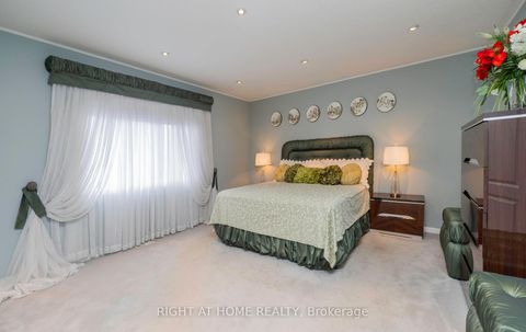 Photo 10 at 84 Verdi Road, Oak Ridges, Richmond Hill