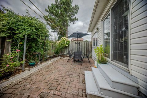 Photo 8 at 52 Whispering Willow Pathway, Malvern, Toronto