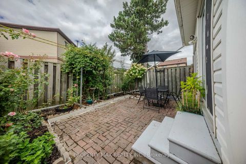 Photo 9 at 52 Whispering Willow Pathway, Malvern, Toronto