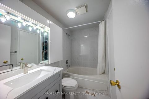 Photo 15 at 52 Whispering Willow Pathway, Malvern, Toronto