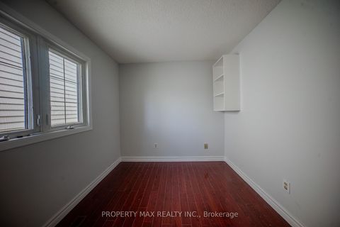 Photo 18 at 52 Whispering Willow Pathway, Malvern, Toronto Photo 18 at 52 Whispering Willow Pathway, Malvern, Toronto