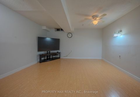 Photo 21 at 52 Whispering Willow Pathway, Malvern, Toronto Photo 21 at 52 Whispering Willow Pathway, Malvern, Toronto