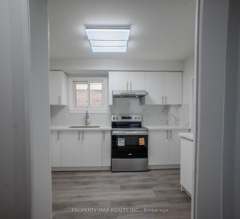 Photo 24 at 52 Whispering Willow Pathway, Malvern, Toronto Photo 24 at 52 Whispering Willow Pathway, Malvern, Toronto