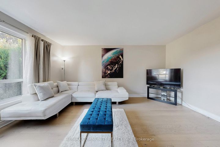 Photo 3 at 855 Zator Avenue, Bay Ridges, Pickering