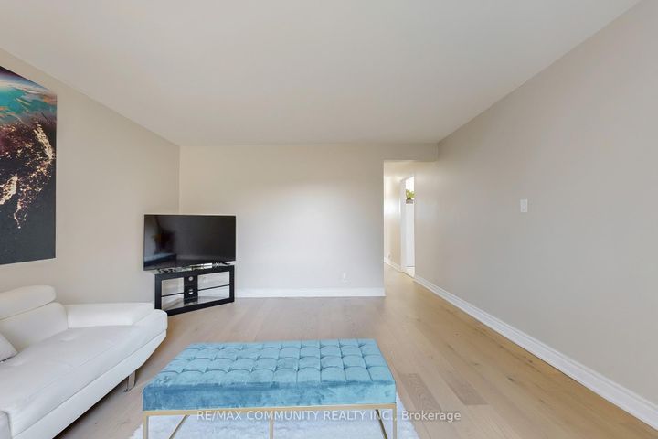 Photo 7 at 855 Zator Avenue, Bay Ridges, Pickering