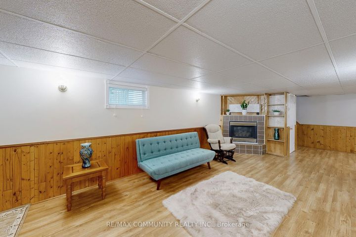 Photo 22 at 855 Zator Avenue, Bay Ridges, Pickering