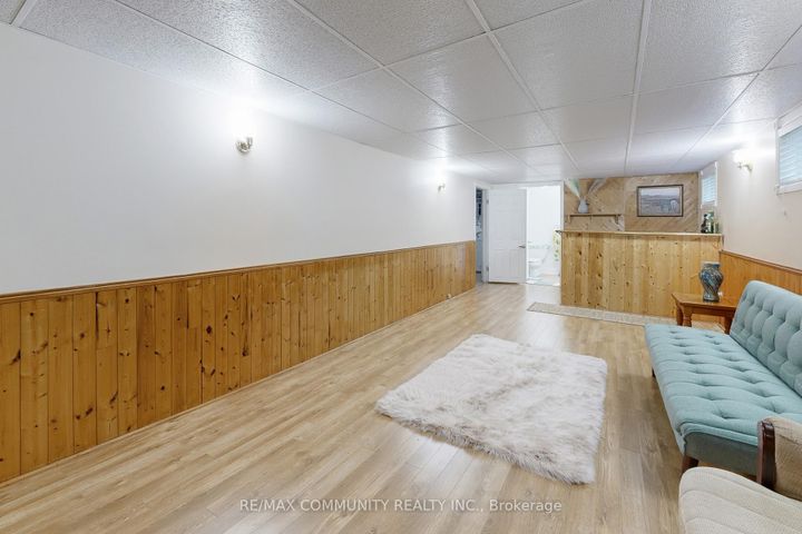 Photo 24 at 855 Zator Avenue, Bay Ridges, Pickering