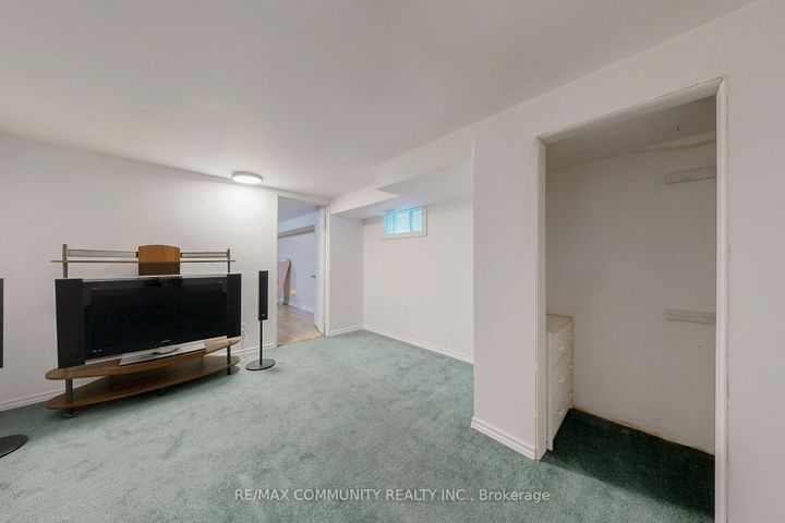 Photo 33 at 855 Zator Avenue, Bay Ridges, Pickering