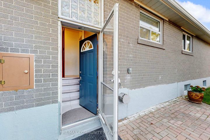 Photo 37 at 855 Zator Avenue, Bay Ridges, Pickering
