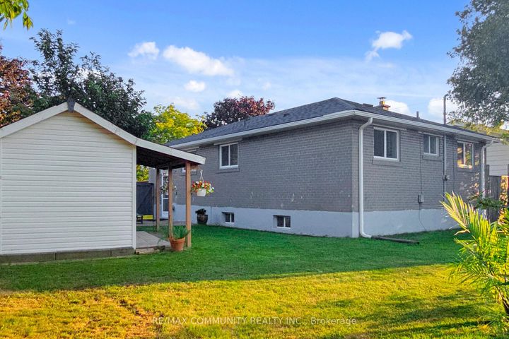 Photo 38 at 855 Zator Avenue, Bay Ridges, Pickering