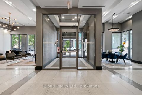 Photo 4 at 506 - 19 Grand Trunk Crescent, Waterfront Communities C1, Toronto