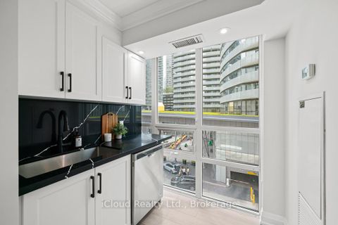 Photo 19 at 506 - 19 Grand Trunk Crescent, Waterfront Communities C1, Toronto