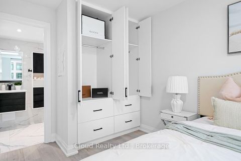 Photo 38 at 506 - 19 Grand Trunk Crescent, Waterfront Communities C1, Toronto