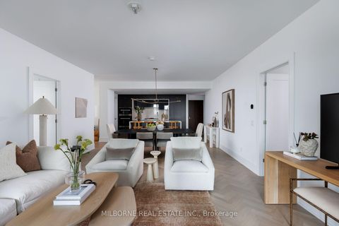 Photo 1 at 907 - 455 Wellington Street W, Waterfront Communities C1, Toronto