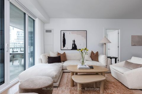 Photo 14 at 907 - 455 Wellington Street W, Waterfront Communities C1, Toronto