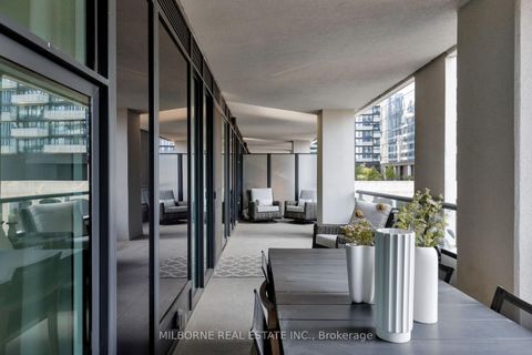 Photo 29 at 907 - 455 Wellington Street W, Waterfront Communities C1, Toronto