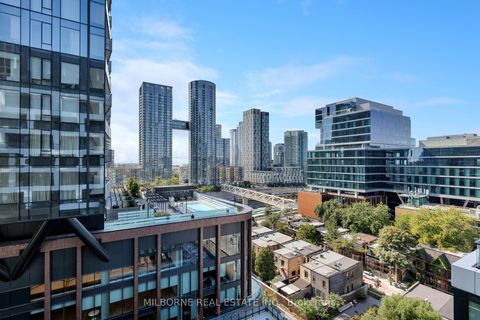 Photo 30 at 907 - 455 Wellington Street W, Waterfront Communities C1, Toronto