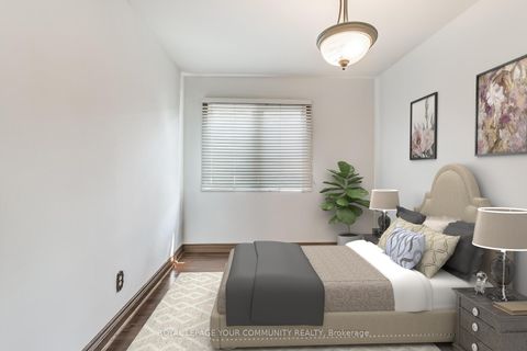 Photo 20 at 52 Whitburn Crescent, CFB, Toronto