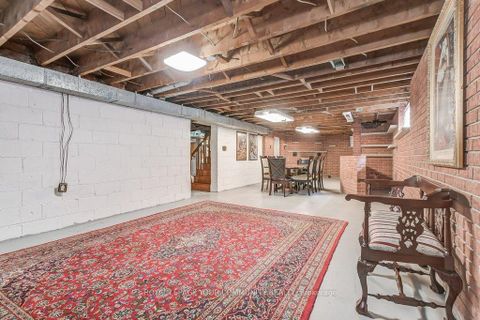 Photo 23 at 52 Whitburn Crescent, CFB, Toronto