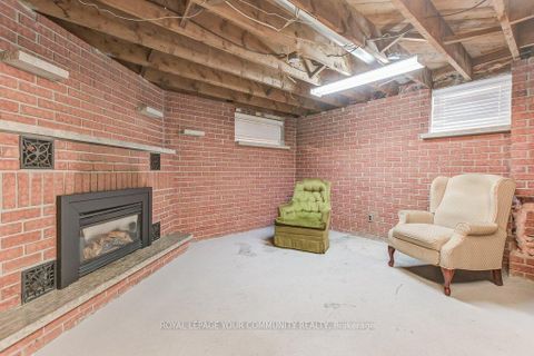Photo 26 at 52 Whitburn Crescent, CFB, Toronto