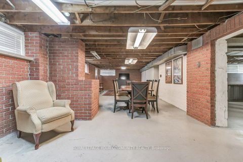 Photo 27 at 52 Whitburn Crescent, CFB, Toronto