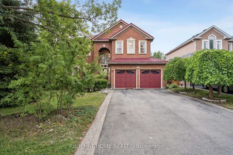 Photo 2 at 2322 Woodridge Way, WC Wedgewood Creek, Oakville